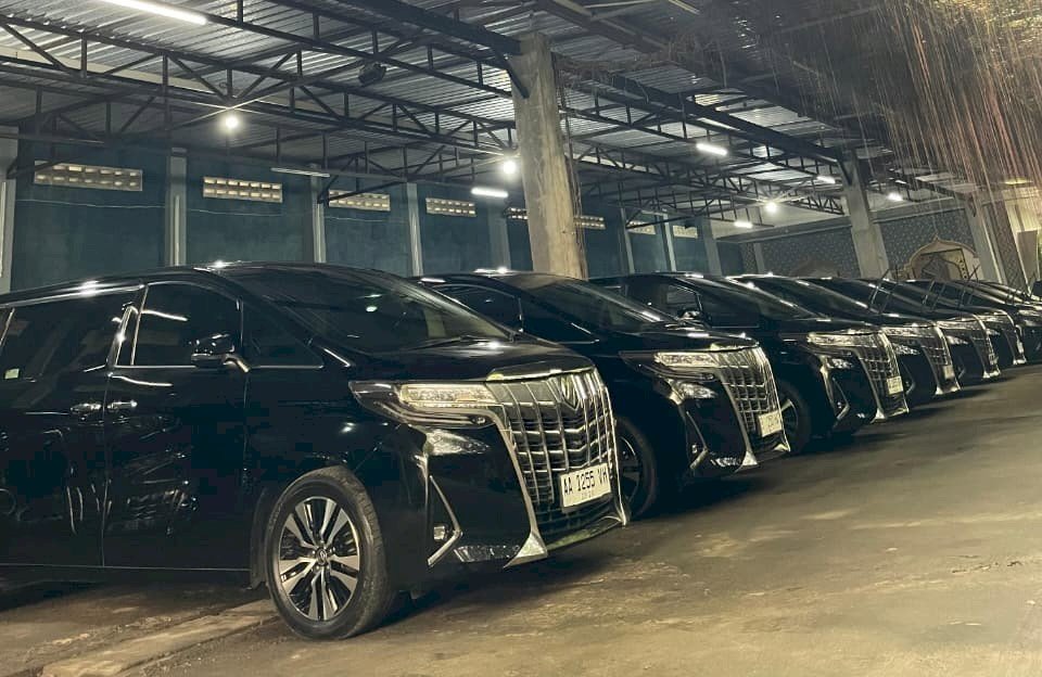 Sewa Alphard Jogja 2026: 7 Ciri Rental Premium & Panduan Harga Transparan | Jogja Sewa Mobil